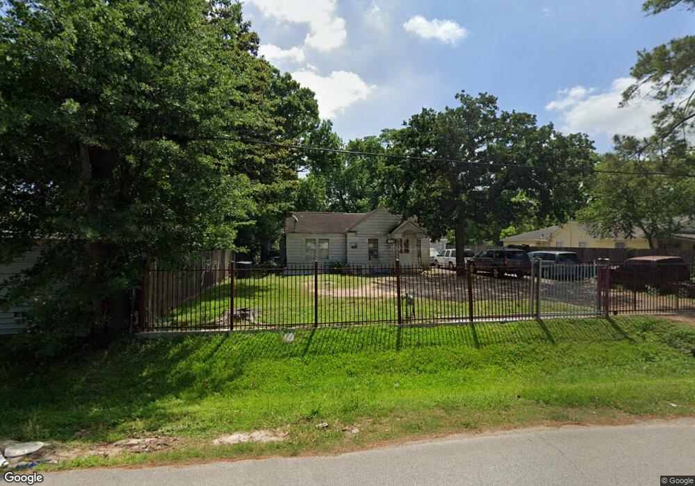 8002 Schneider St, Houston, TX 77093 - photo 1