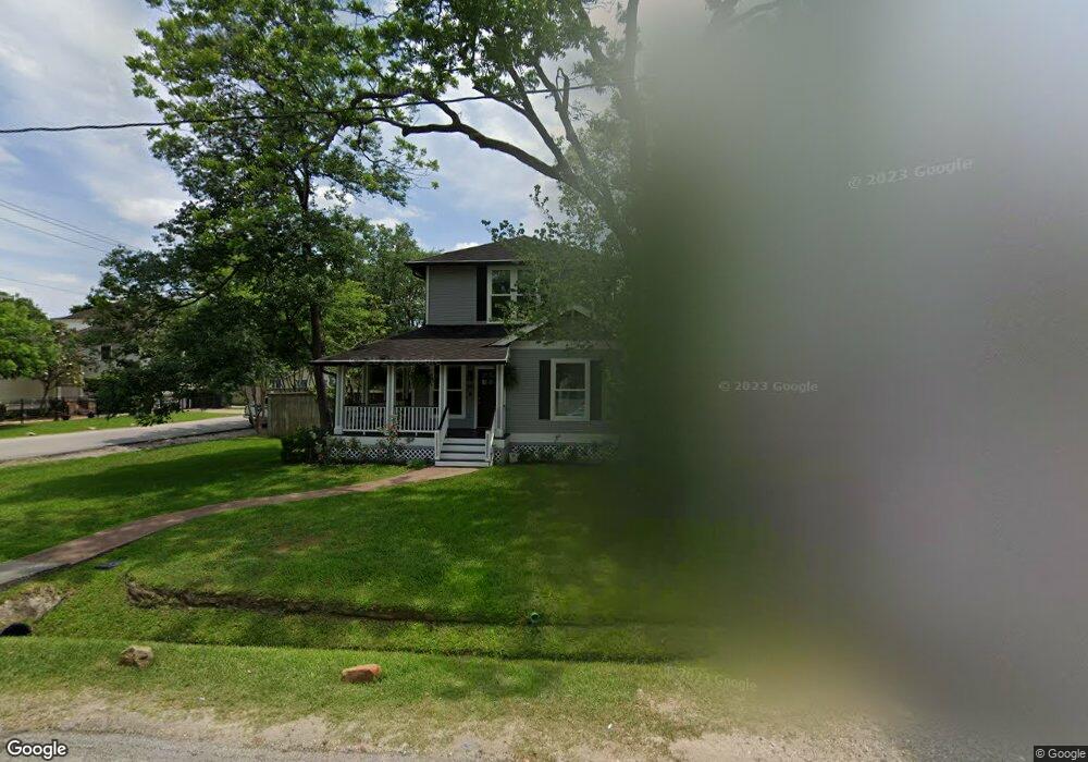 648 E 10th St, Houston, TX 77008 - photo 1