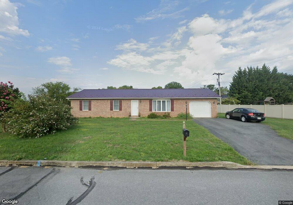 11021 Kay St, Greencastle, PA 17225 - photo 1