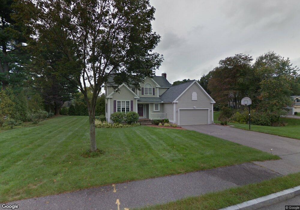 2 Meredith Cir, Framingham, MA 01701 - photo 1