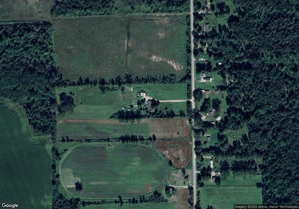 5642 Scotch Rd, Vassar, MI 48768 - photo 1