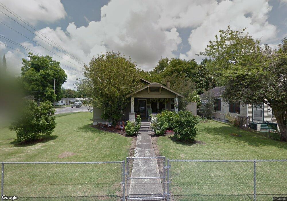 936 Iberia St, New Iberia, LA 70560 - photo 1