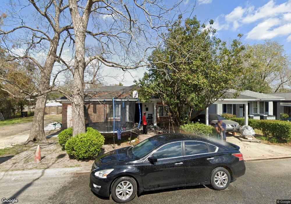 822 W 48th St, Savannah, GA 31405 - photo 1