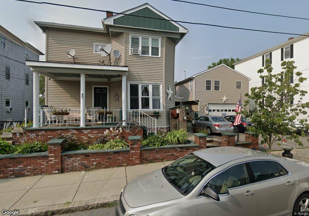 564 Hicks St, Fall River, MA 02724 - photo 1