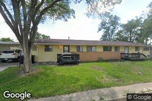 2013 SW 72nd St, Topeka, KS 66619