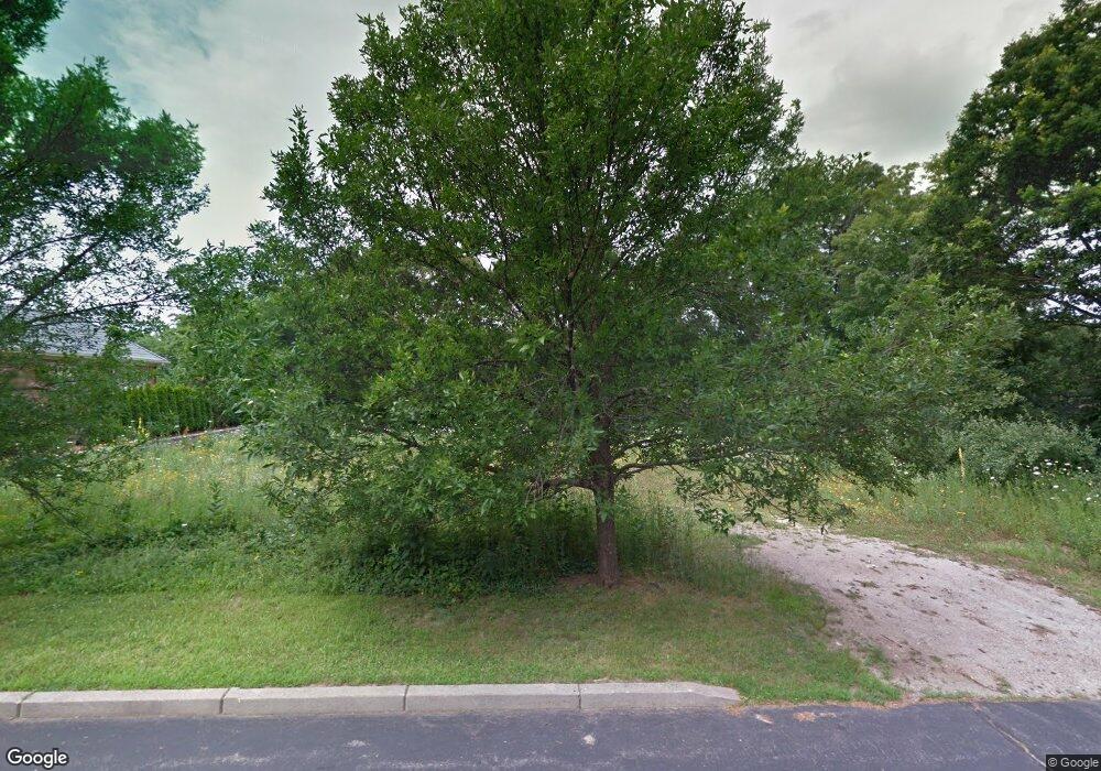 14 Oak Tree Ln, Cranston, RI 02920 - photo 1