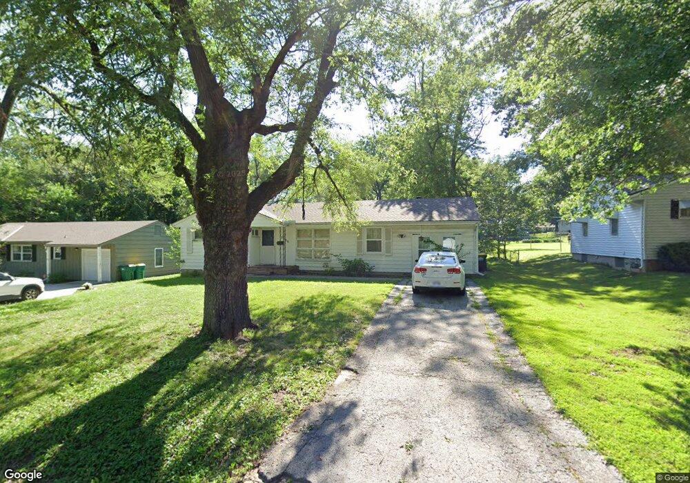 5308 Flint St, Shawnee, KS 66203 - photo 1