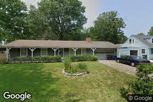 1139 Hilltop Dr, Lawrence, KS 66044