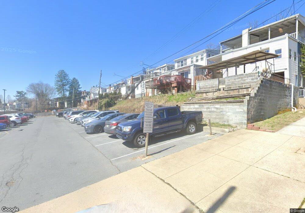 1640 Mineral Spring Rd, Reading, PA 19602 - photo 1