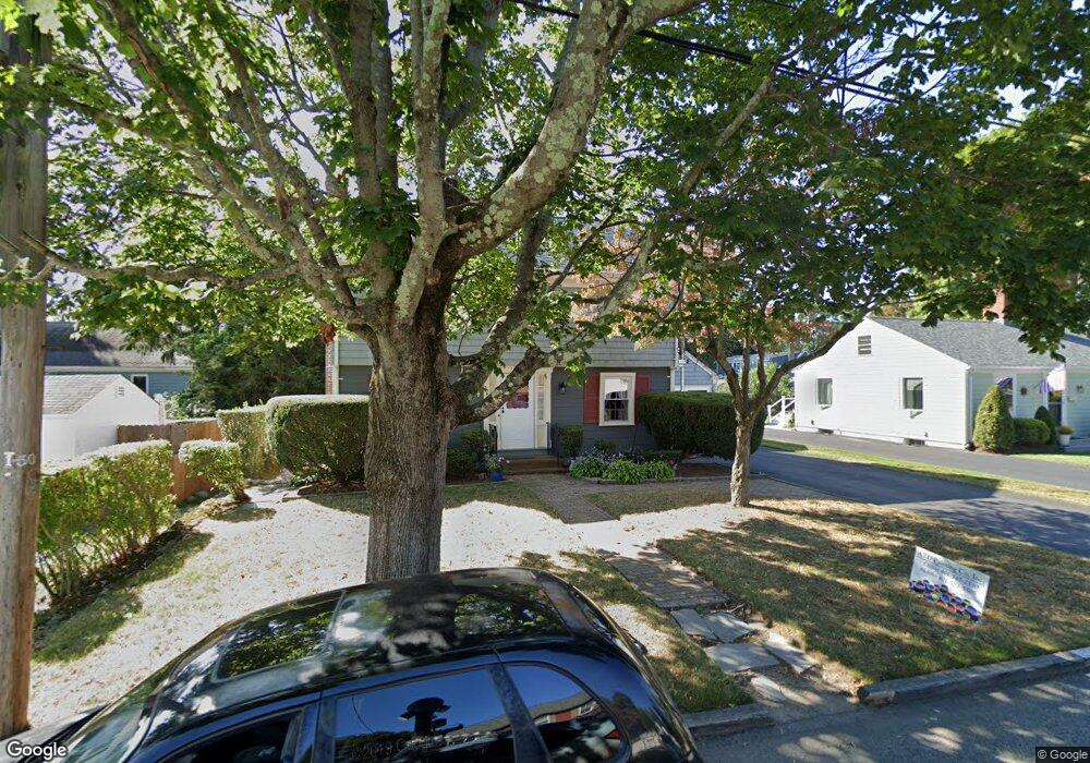 2 Colonial Rd, Bristol, RI 02809 - photo 1