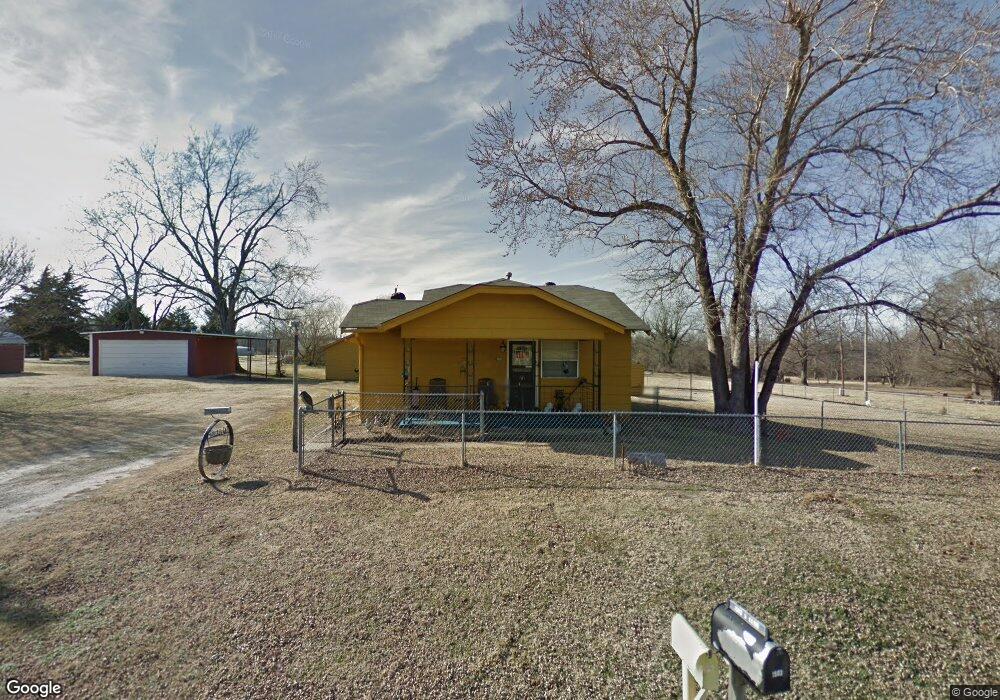 1504 N Kern Ave, Okmulgee, OK 74447 - photo 1