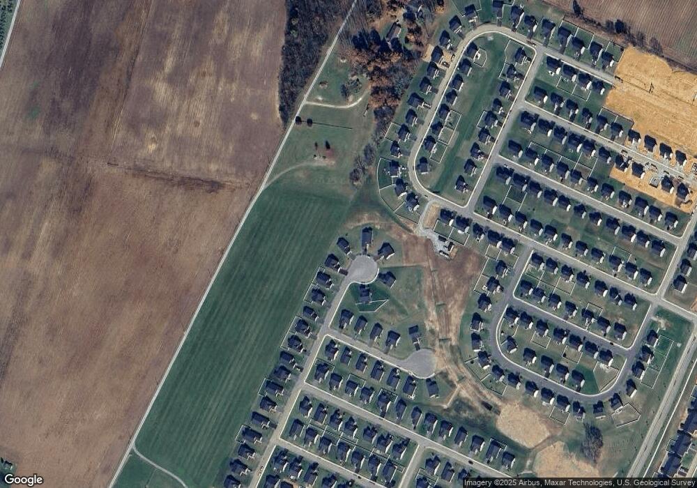 621 Perspective Place, Hedgesville, WV 25427 - photo 1