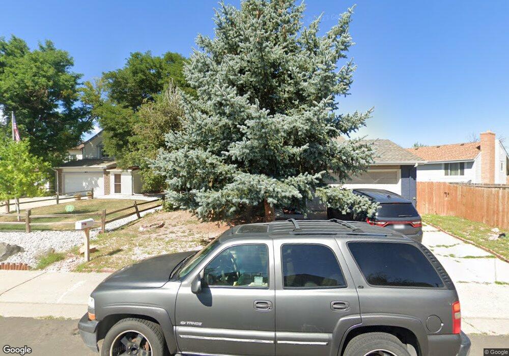 877 S Rifle Ct, Aurora, CO 80017 - photo 1