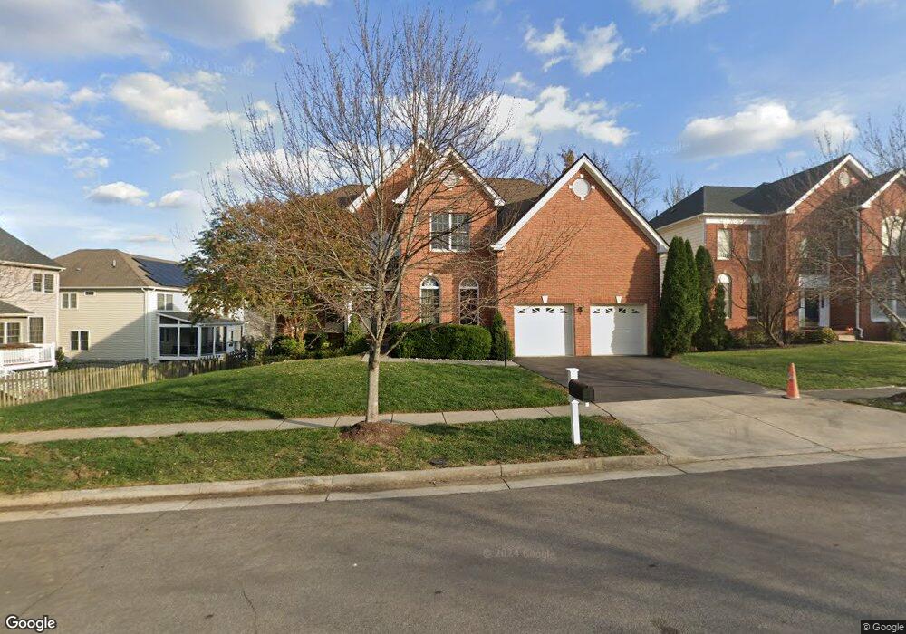 25294 Justice Dr, Chantilly, VA 20152 - photo 1