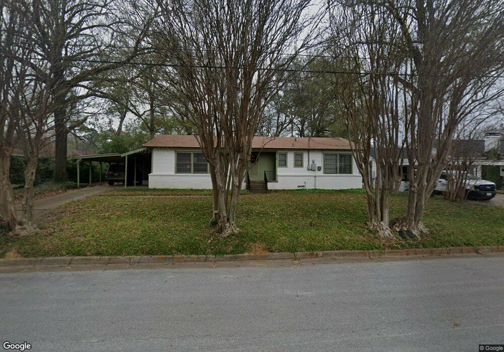 715 Hamvasy Ln, Tyler, TX 75701 - photo 1