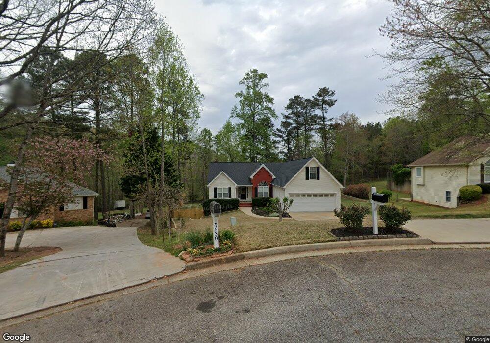 5626 Spruce Ln, Flowery Branch, GA 30542 - photo 1