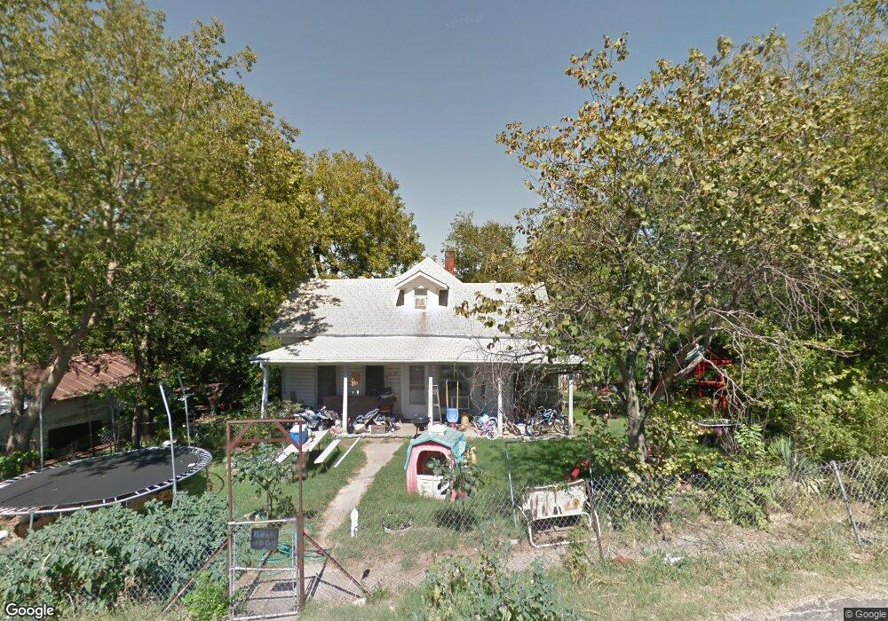 424 E Muskogee Ave, Sulphur, OK 73086 - photo 1