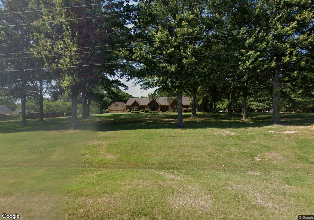 1070 Middle Buster Rd, Hernando, MS 38632 - photo 1