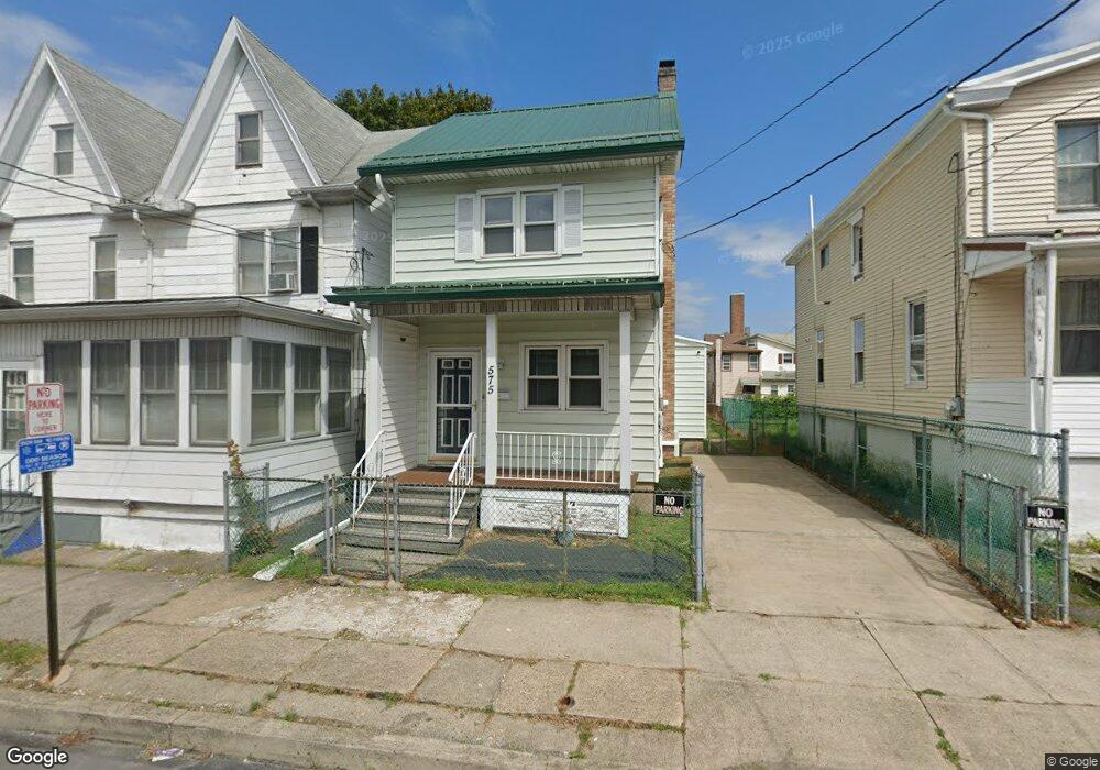 575 Lincoln St, Hazleton, PA 18201 - photo 1