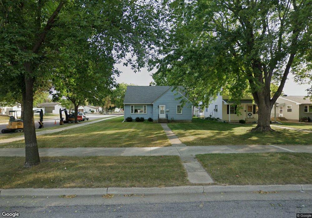 1101 S Payne St, New Ulm, MN 56073 - photo 1