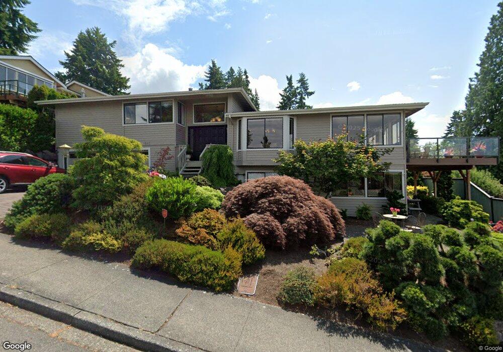 842 Cedar St, Edmonds, WA 98020 - photo 1