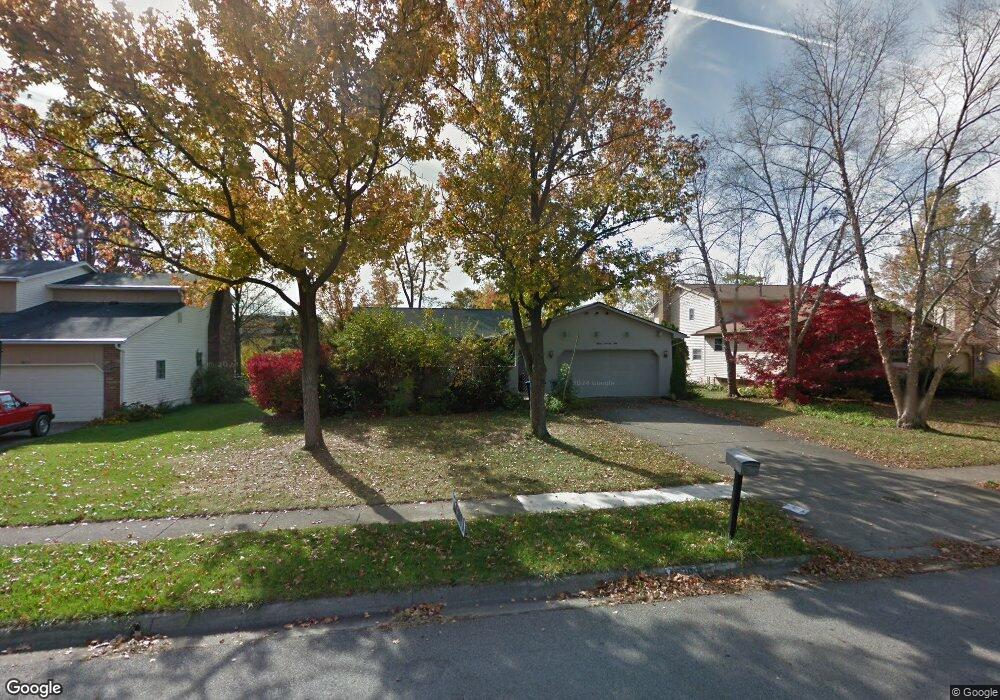 1579 Ramblewood Ave, Columbus, OH 43235 - photo 1