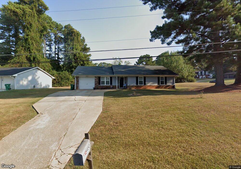 5950 Bobbin Ln unit 1, Lithonia, GA 30058 - photo 1