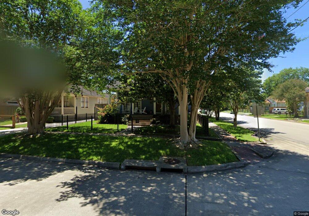 1545 Oxford St, Houston, TX 77008 - photo 1