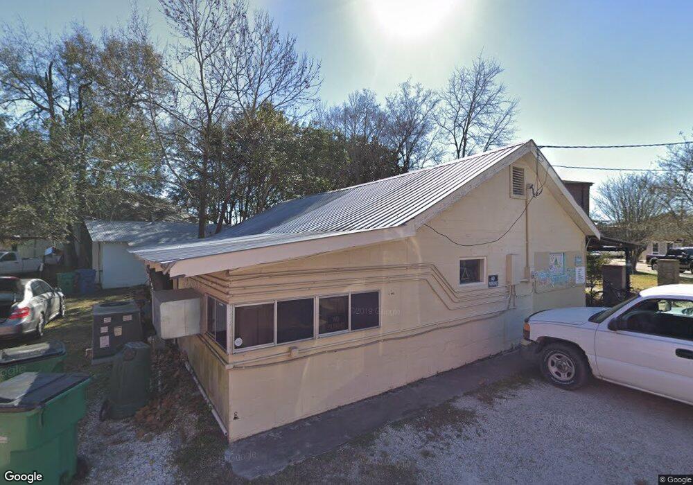 414 N New Hampshire St, Covington, LA 70433 - photo 1