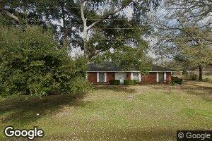 435 Robinhood Ln, Delhi, LA 71232