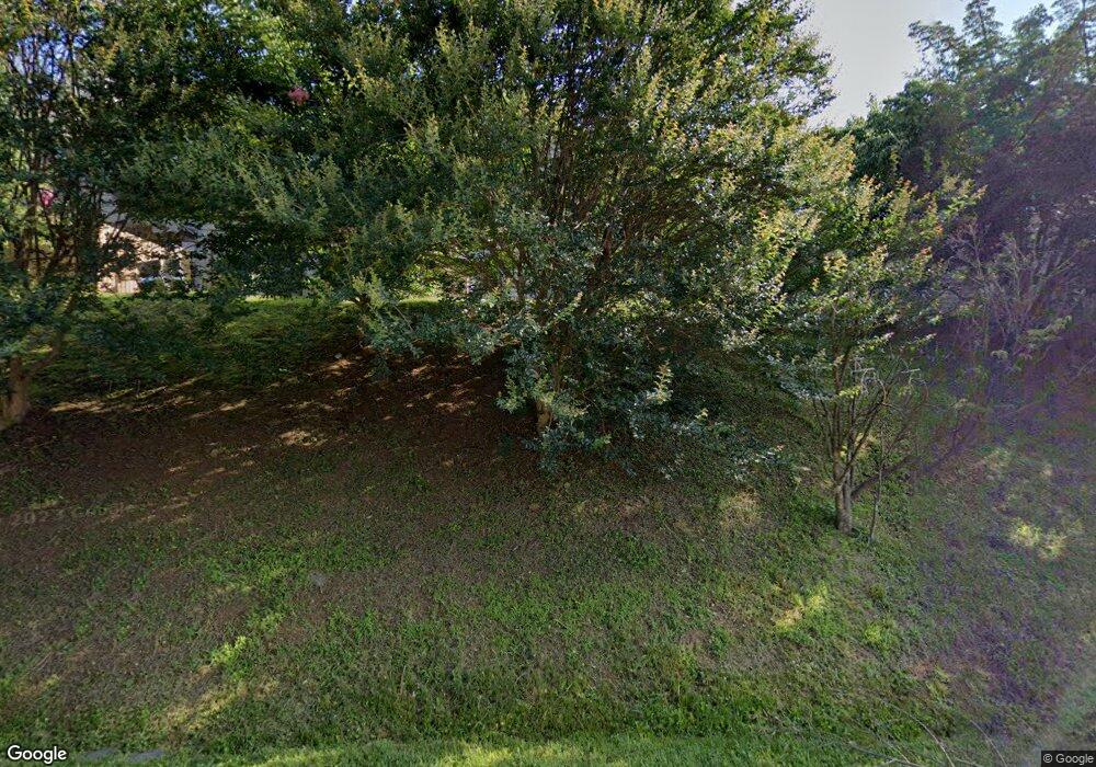 724 Merion Greene, Charlottesville, VA 22901 - photo 1