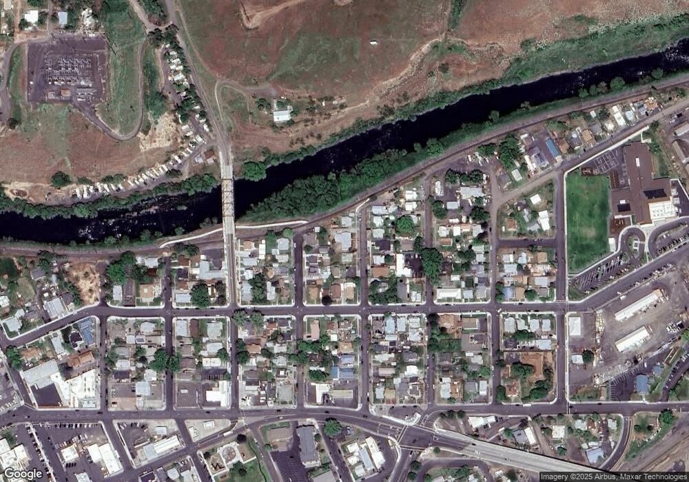 15 SE 9th Dr, Pendleton, OR 97801 - photo 1