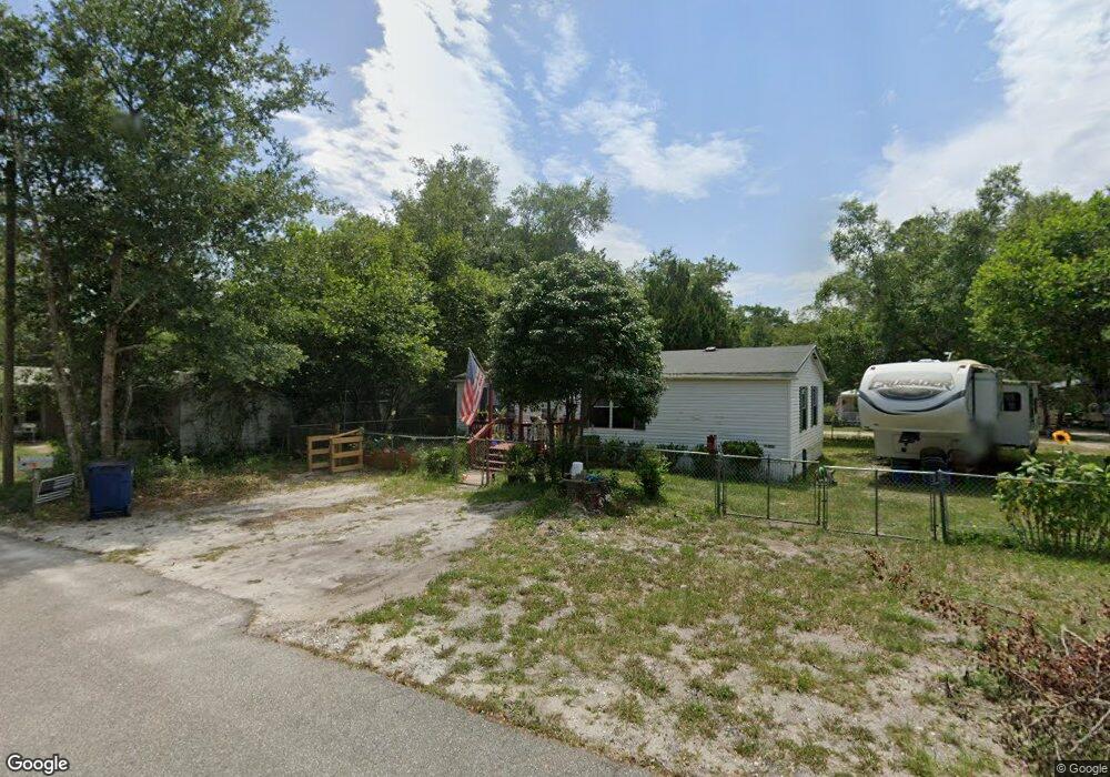 807 NW 2nd St unit Nw, Carrabelle, FL 32322 - photo 1
