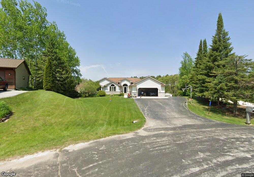 7579 Northpoint Ct, Kewaskum, WI 53040 - photo 1