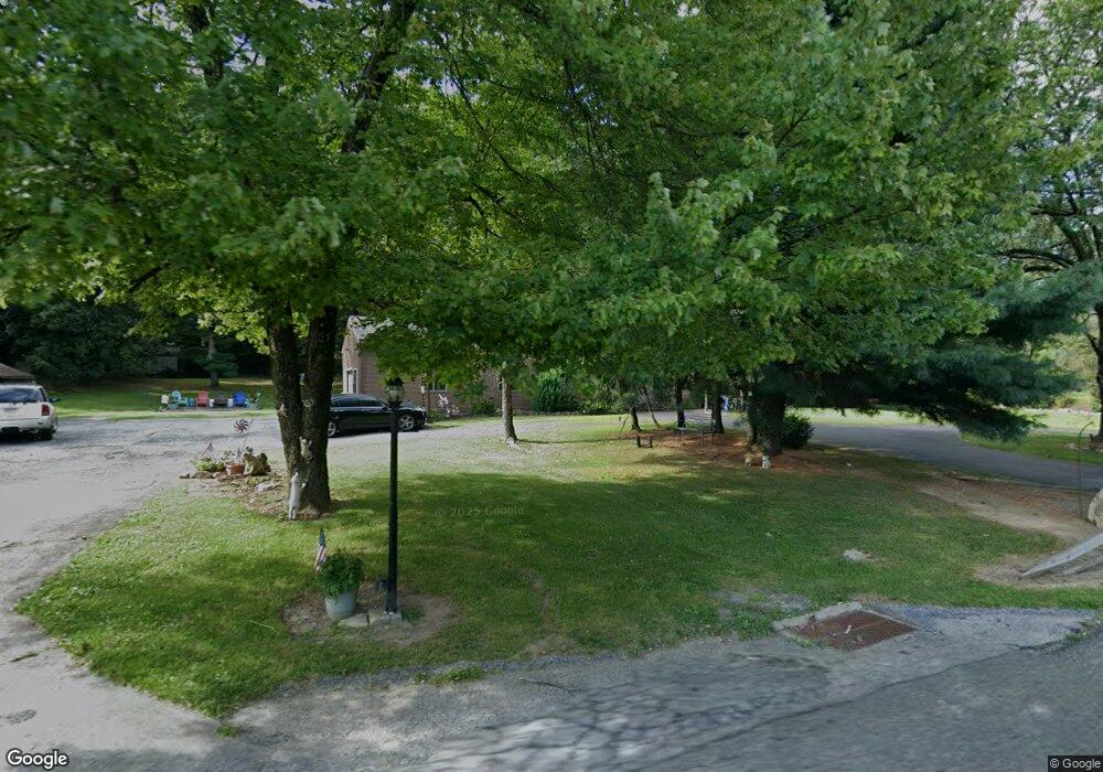 3096 Pricetown Rd, Temple, PA 19560 - photo 1