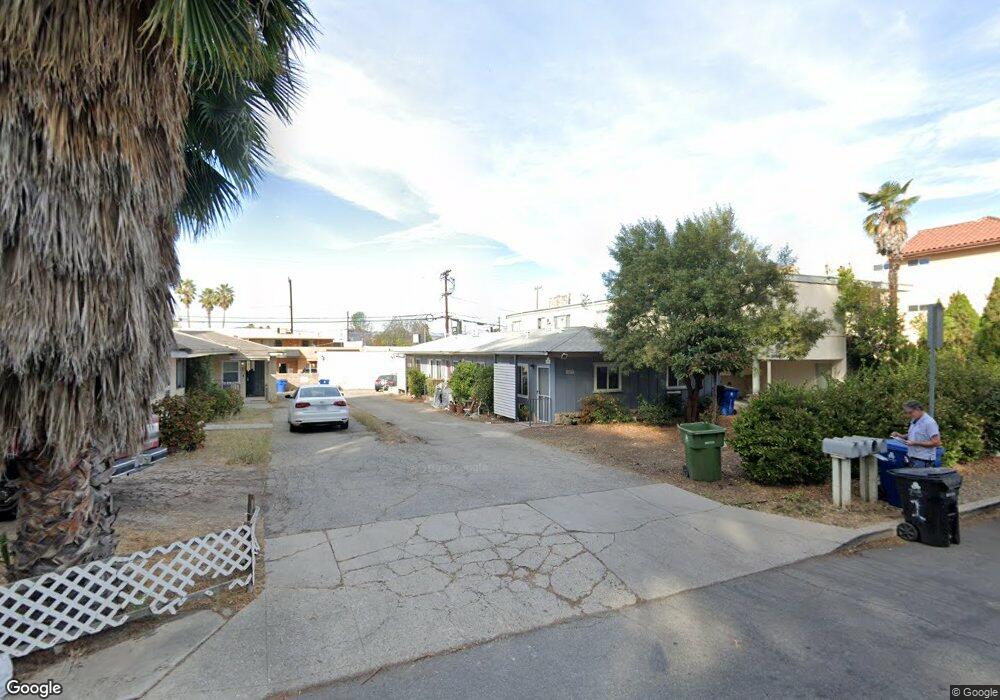 22521 Del Valle St, Woodland Hills, CA 91364 - photo 1