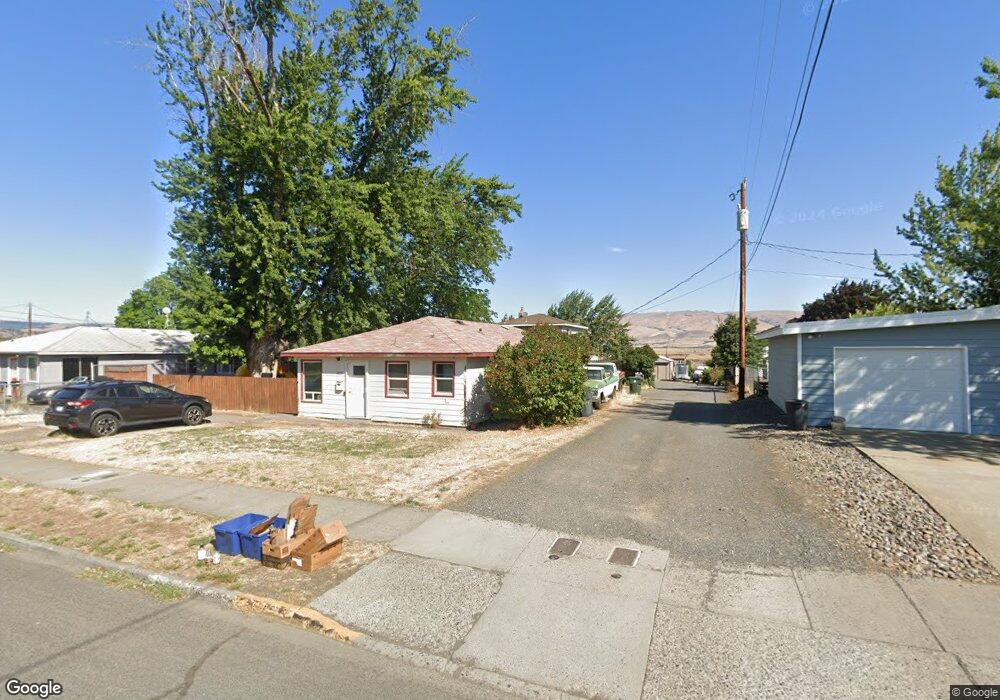 1825 E 12th St, the Dalles, OR 97058 - photo 1