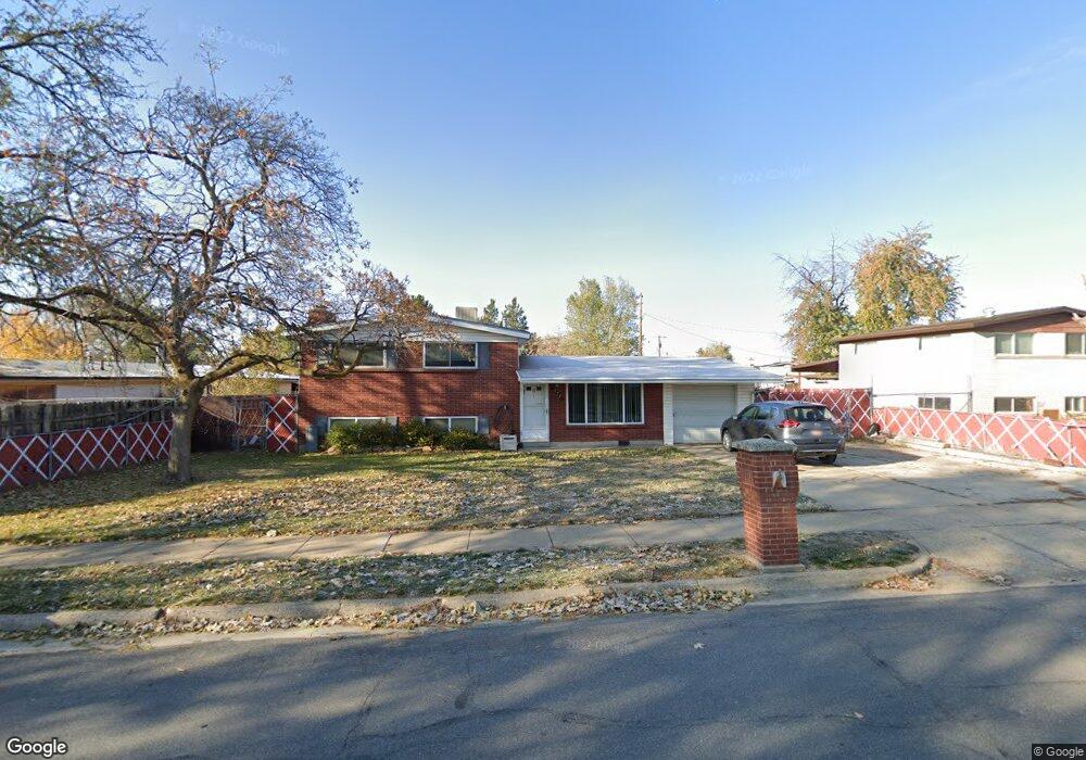 975 N Garnet St, Layton, UT 84041 - photo 1