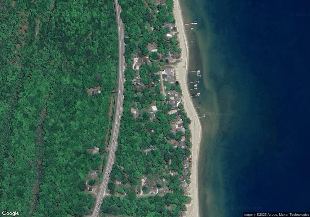 815 N Shady Ln, Au Gres, MI 48703 - photo 1