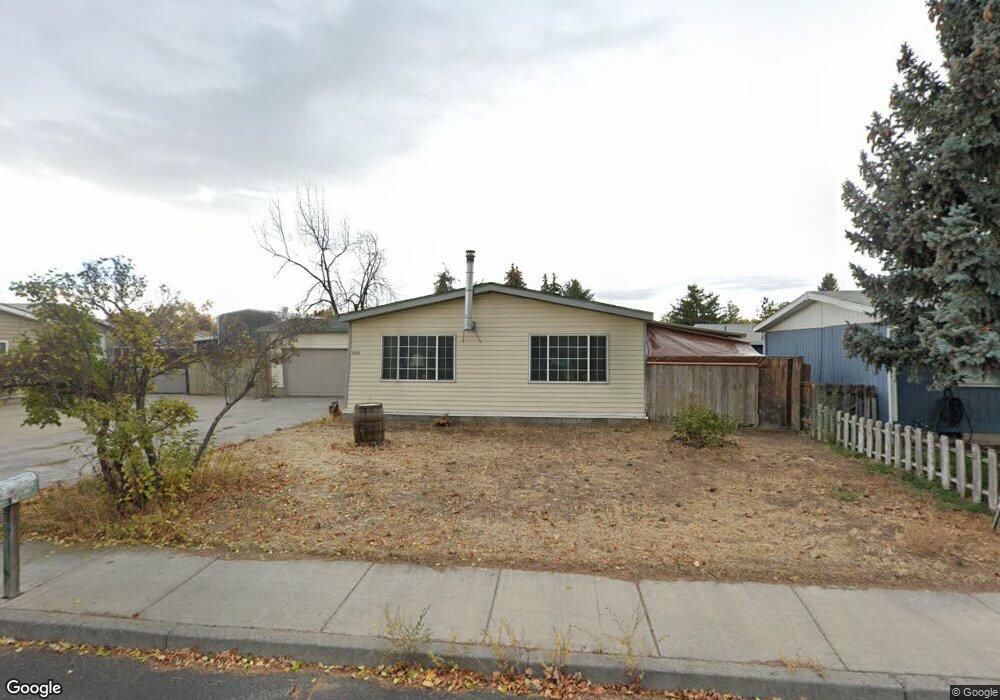 1808 NW Fir Ave, Redmond, OR 97756 - photo 1