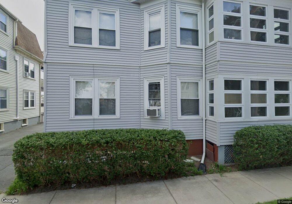 98 Leach St unit 3, Salem, MA 01970 - photo 1