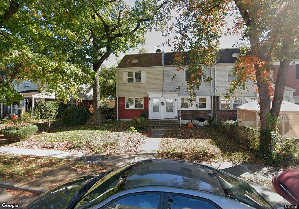 5710 Mitchell Rd, Levittown, PA 19057 - photo 1