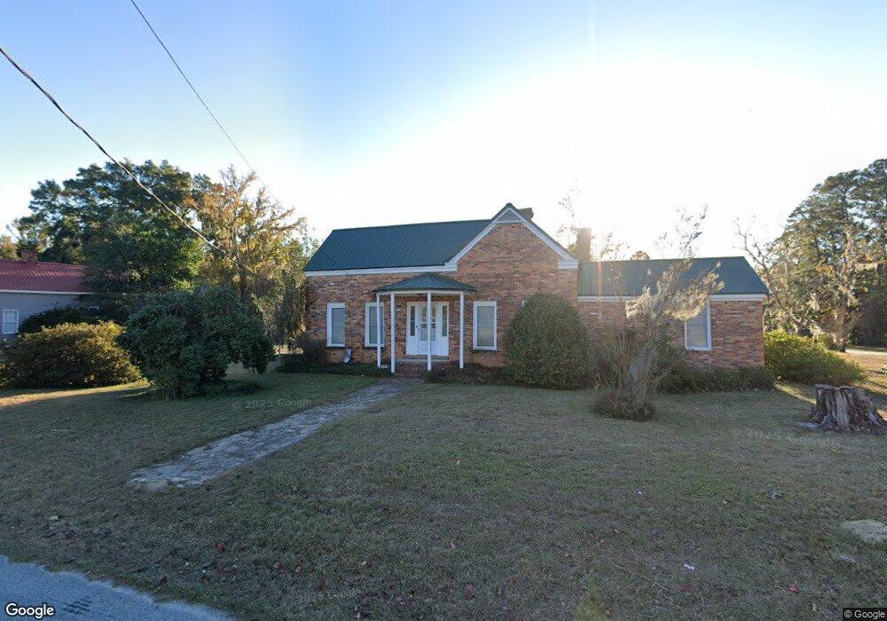 212 N Railroad Ave, Springfield, GA 31329 - photo 1