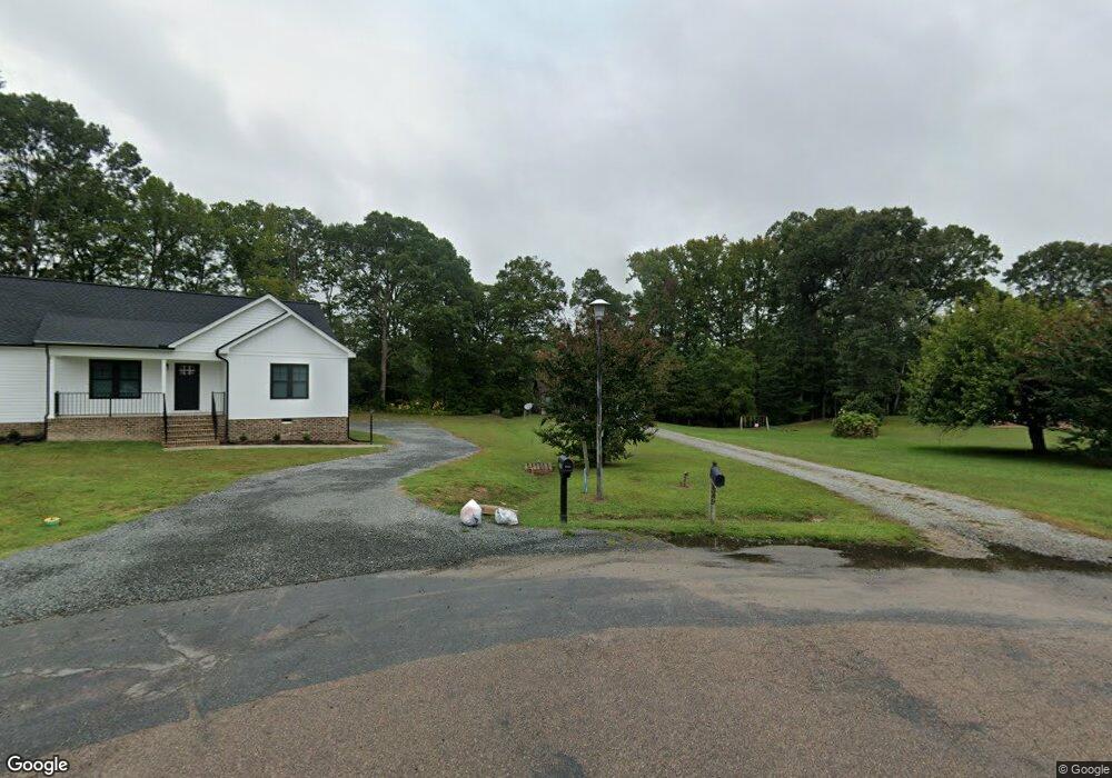 1349 Ridgecrest Ct, Tappahannock, VA 22560 - photo 1