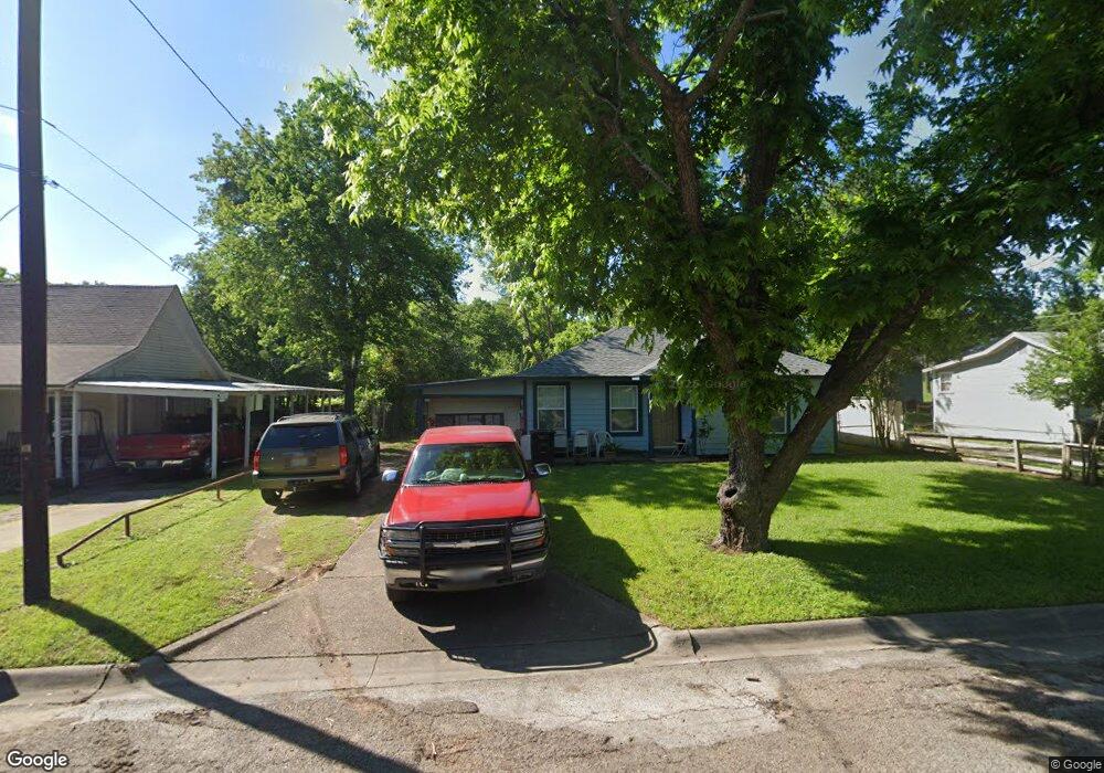 411 Myers Ave, Cleburne, TX 76033 - photo 1