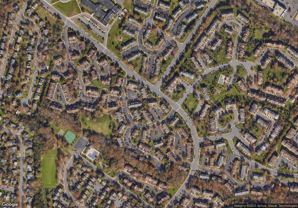 21800 Stonington Square, Sterling, VA 20164 - photo 1