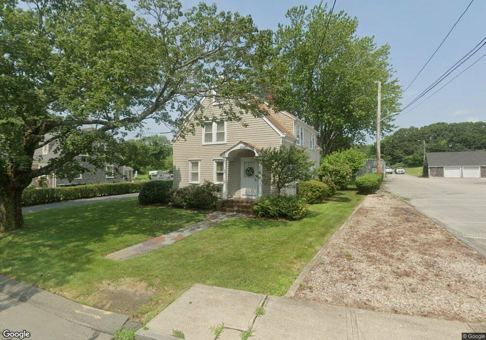 251 Russells Mills Rd, South Dartmouth, MA 02748 - photo 1