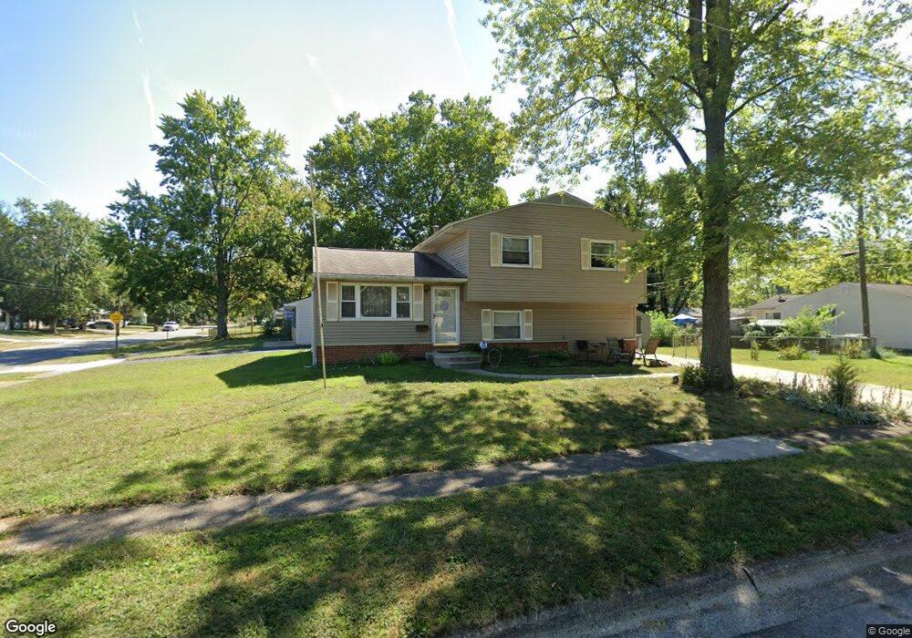 1614 Dundee Place, Columbus, OH 43227 - photo 1