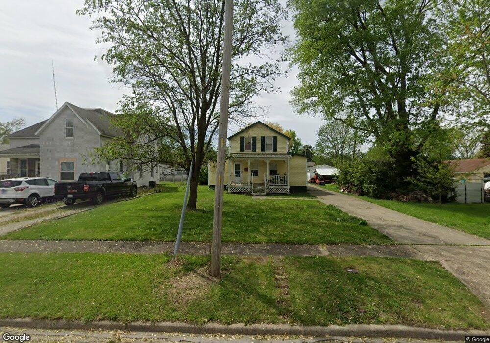 335 3rd St, Lincoln, IL 62656 - photo 1