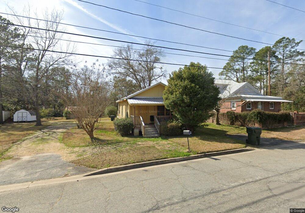 719 N Oak St, Thomasville, GA 31792 - photo 1